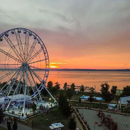 In - Balaton 43965 Nyaraló Siófok